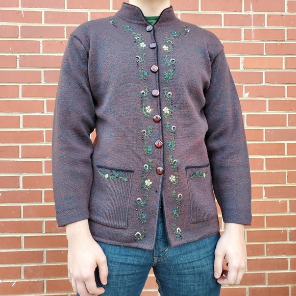 Vintage Embroidered Knit Sweater by Hongque - Picture 3 of 4